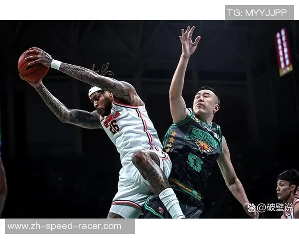 早报：巴萨3连胜展现强大实力球队状态回暖引发球迷热议